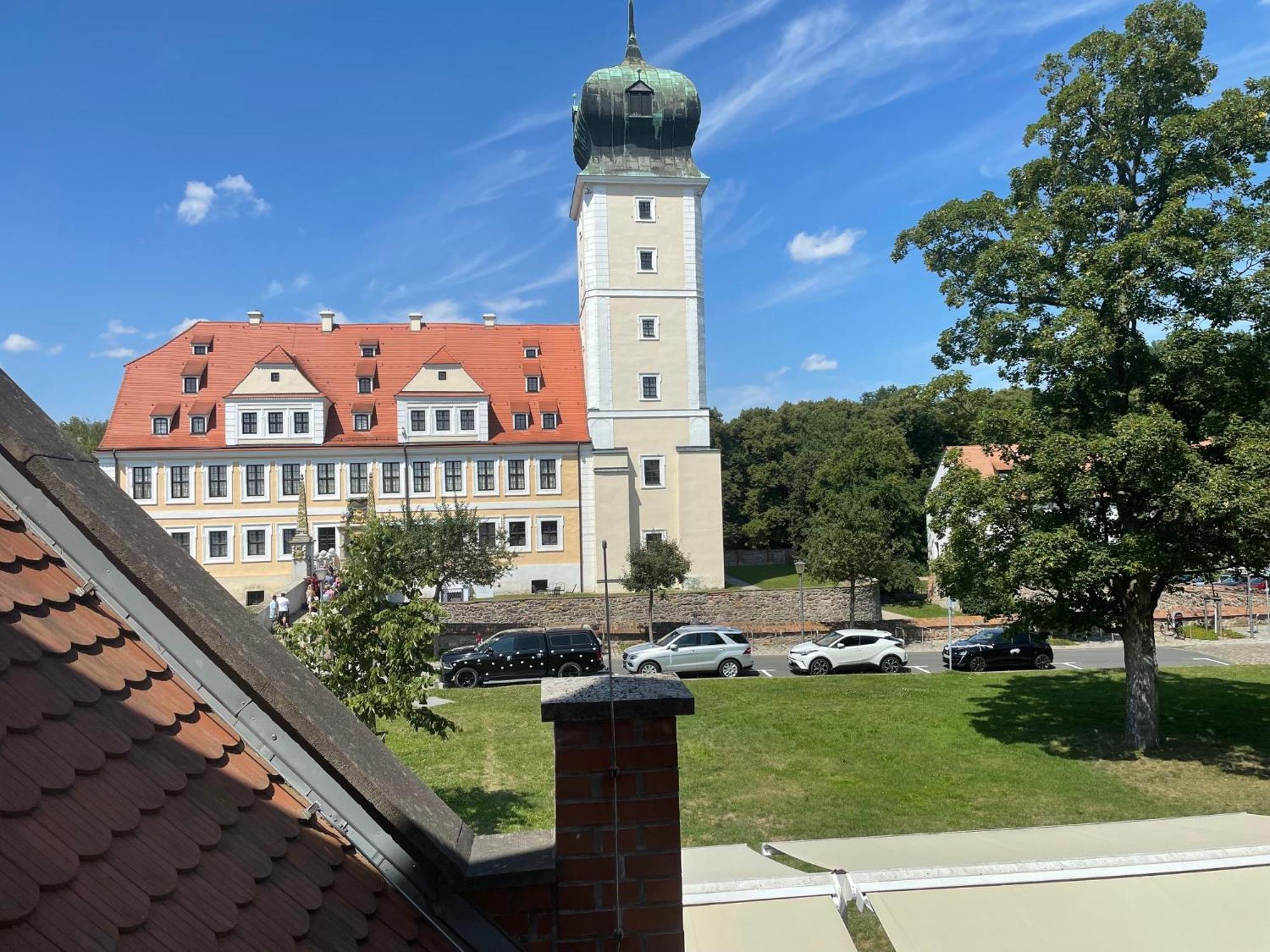 Appartments Zur Schlosswache Delitzsch Exterior foto
