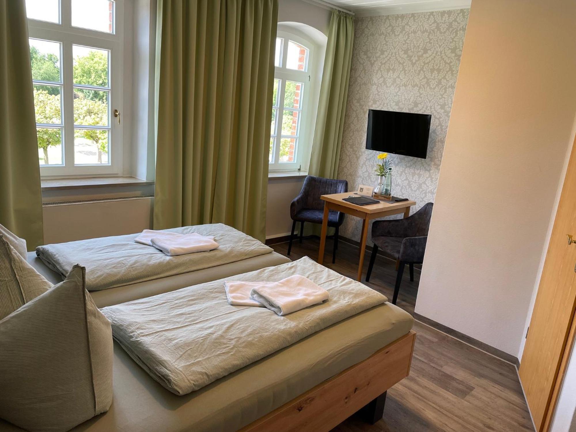 Appartments Zur Schlosswache Delitzsch Exterior foto